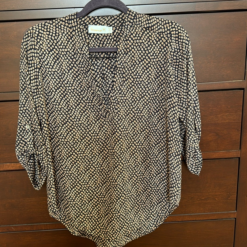 Veronica M 3/4 length sleeve (adjustable) blouse